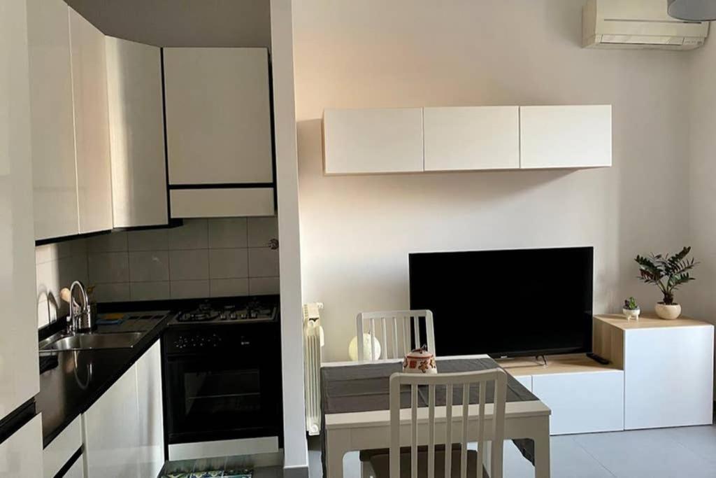 Central Modern Apartment Rome -Locazione Turistica- Buitenkant foto